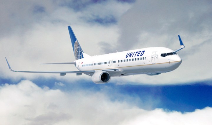 Badbuzz United-Airlines sur les reseaux sociaux Twitter Facebook