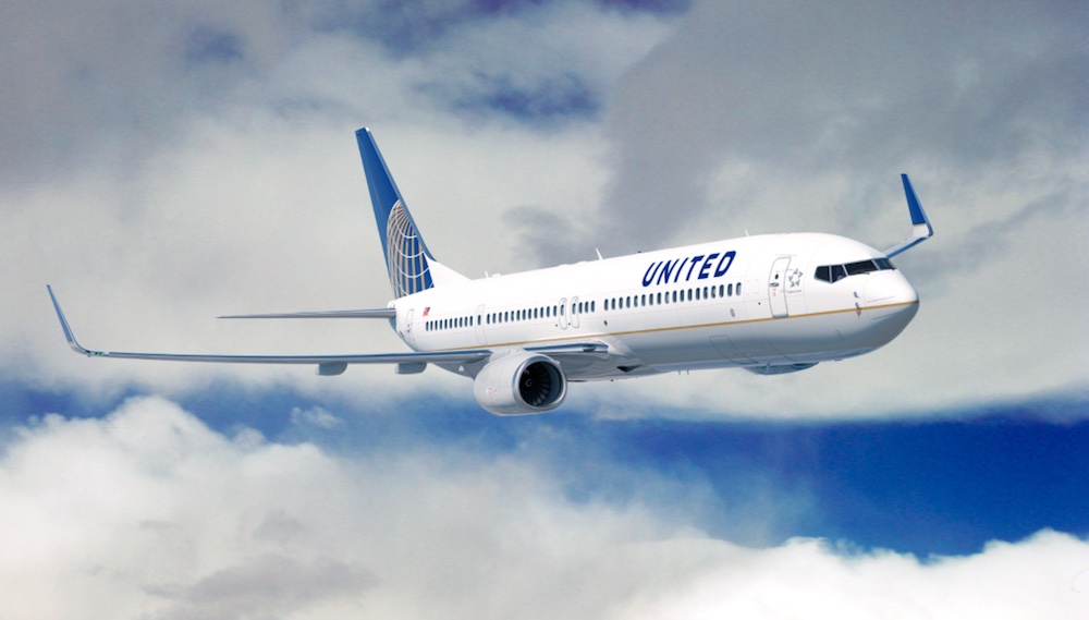 Badbuzz United-Airlines sur les reseaux sociaux Twitter Facebook